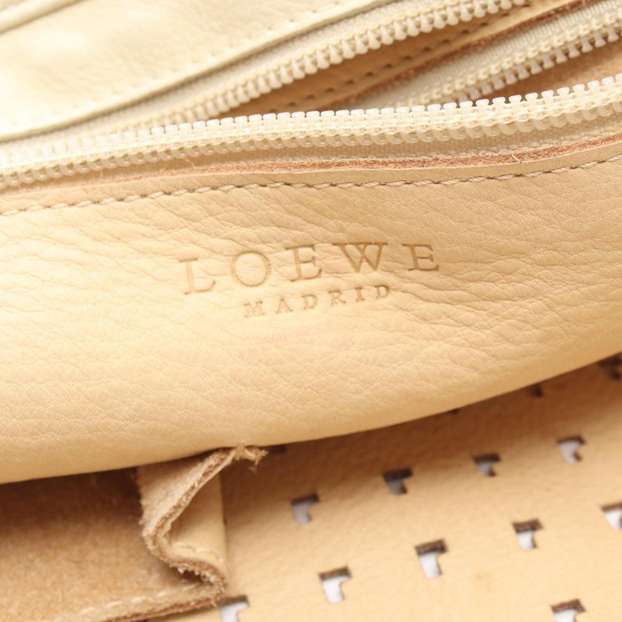 Loewe Beige Ivory Suede Leather Shoulder Bag (Pre-Owned)