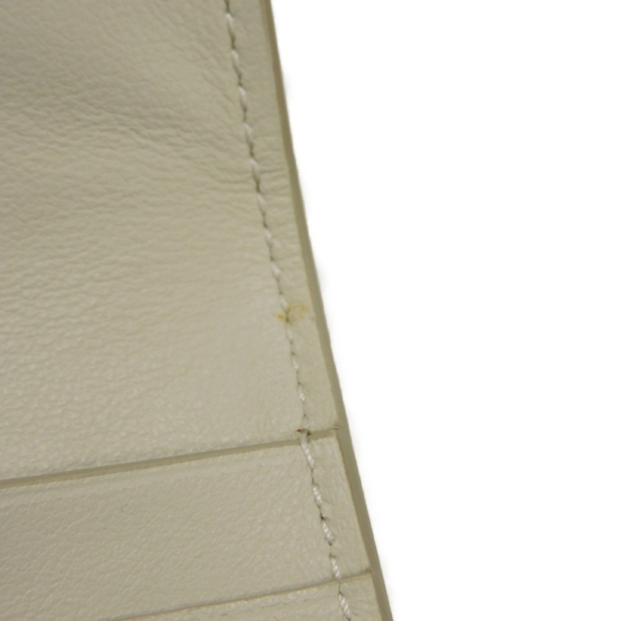 Bottega Veneta Ivory White Leather Wallet (Tri-Fold) (Pre-Owned)
