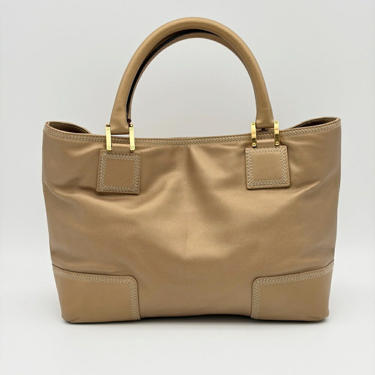 Loewe Gold Leather Tote Bag (Pre-Owned)