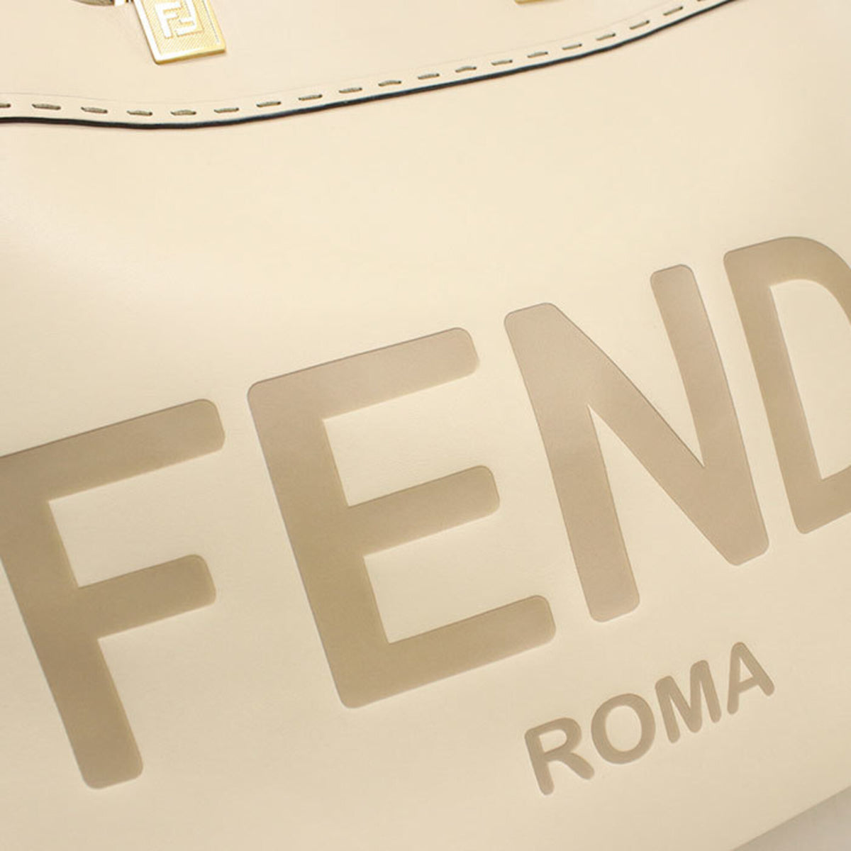 Fendi White Leather Tote Bag (Pre-Owned)