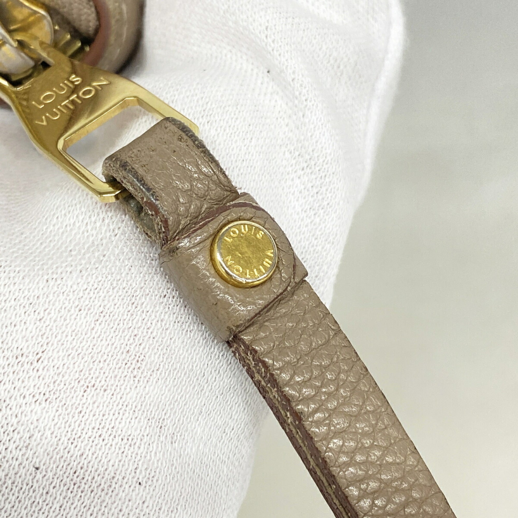 Louis Vuitton Taupe Long Wallet (Bi-Fold) (Pre-Owned)