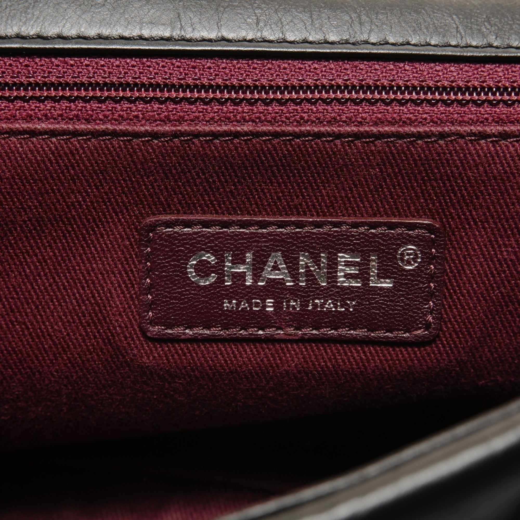 Chanel Matelasse Black Tweed Shoulder Bag (Pre-Owned)