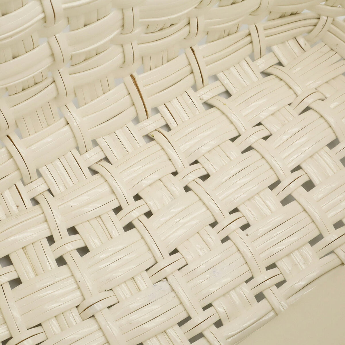 Balenciaga White Straw Basket Handbag Shoulder Bag (Pre-Owned)