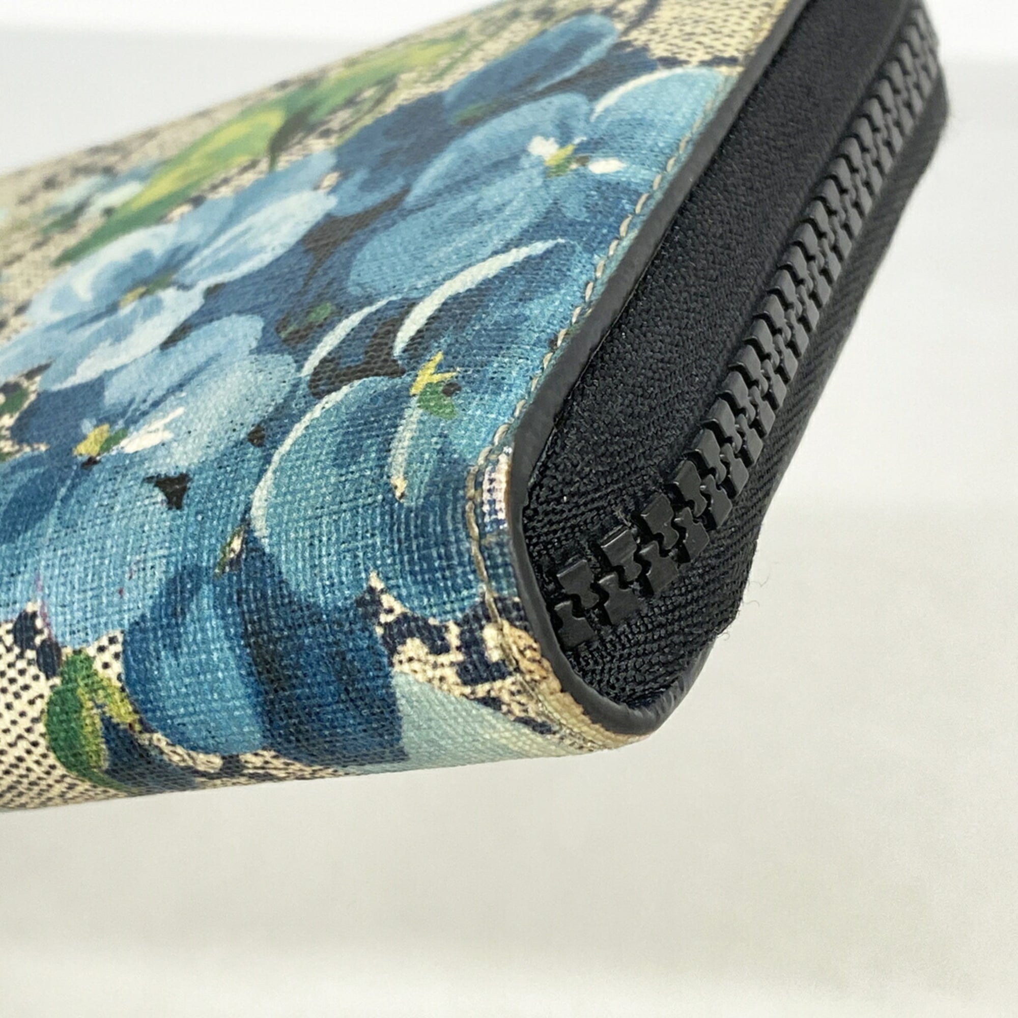 Gucci Blue Pvc Long Wallet (Bi-Fold) (Pre-Owned)