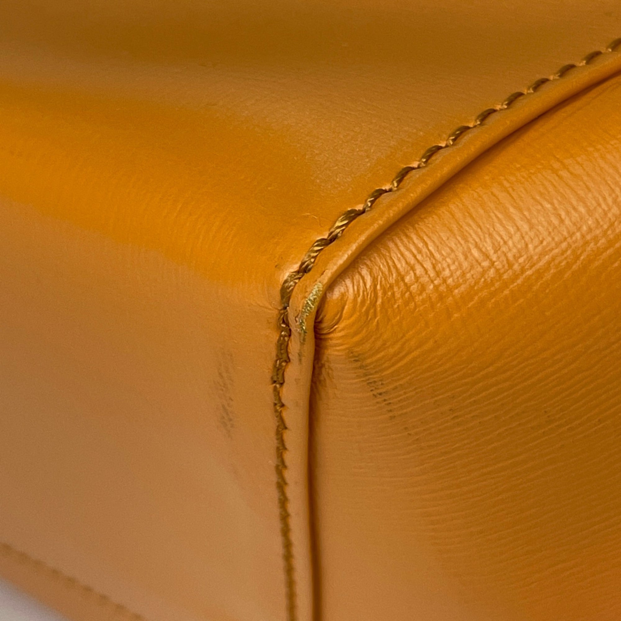 Louis Vuitton Saffron Leather Clutch Bag (Pre-Owned)