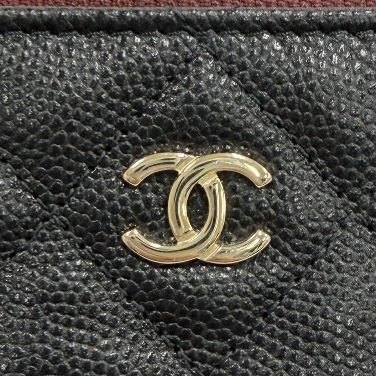 Chanel Black Burgundy Leather Pouch (Pre-Owned)