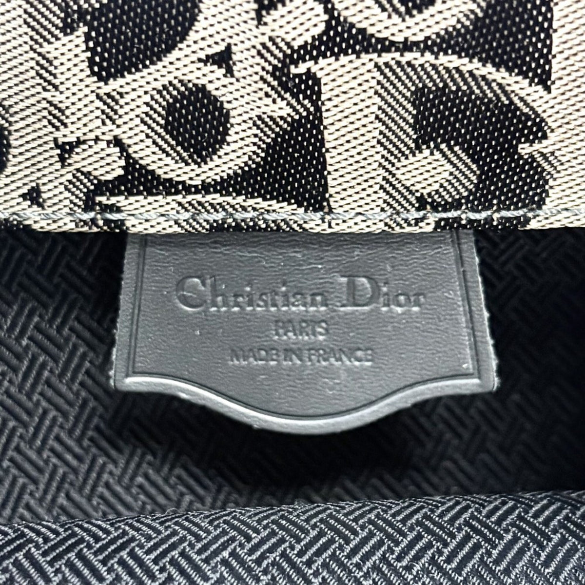 Christian Dior Black Gold Shoulder Bag (Pre-Owned)