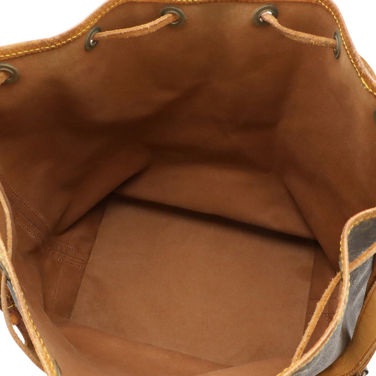 Louis Vuitton Brown Monogram Monogram Shoulder Bag (Pre-Owned)