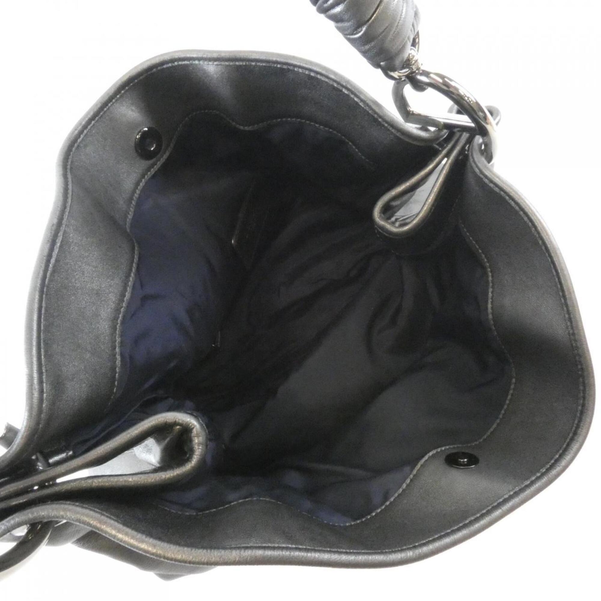 Loewe Silver Leather Shoulder Bag (Pre-Owned)
