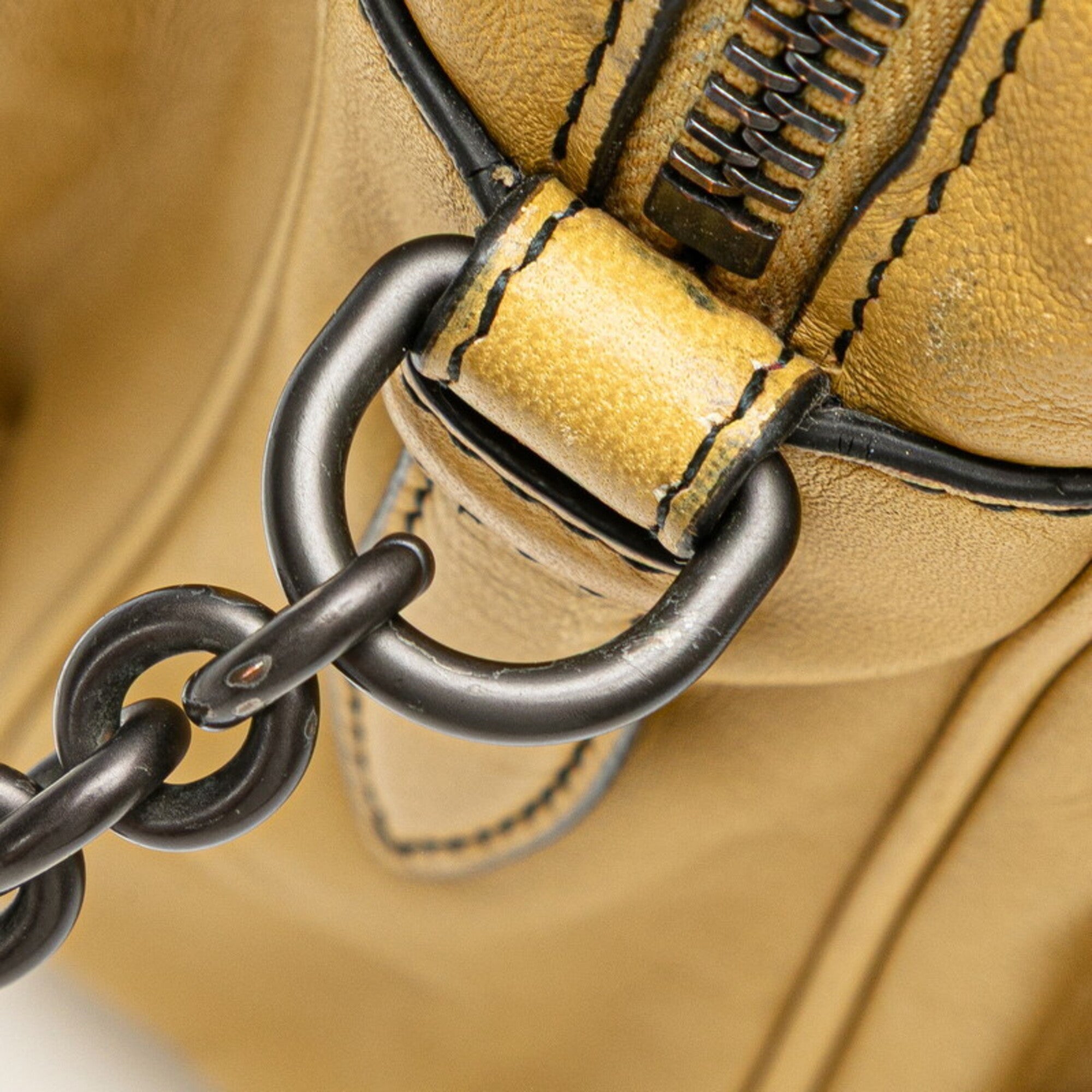 Bottega Veneta Khaki Leather Shoulder Bag (Pre-Owned)