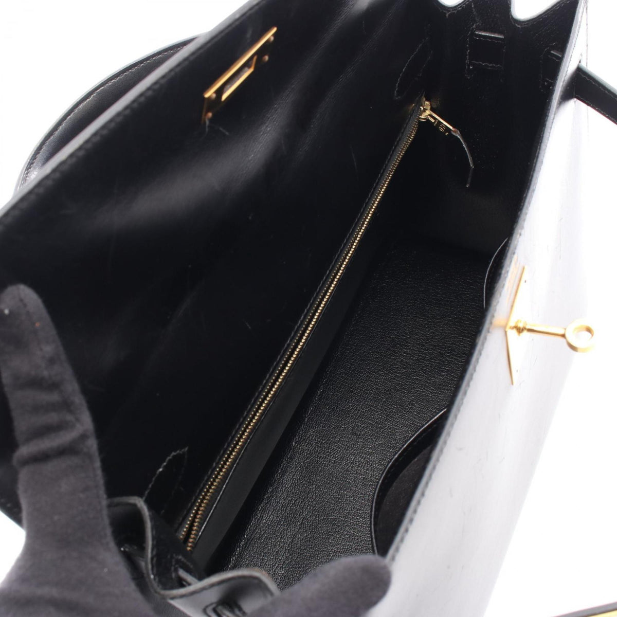 Hermes Black Box Calf Leather Handbag (Pre-Owned)