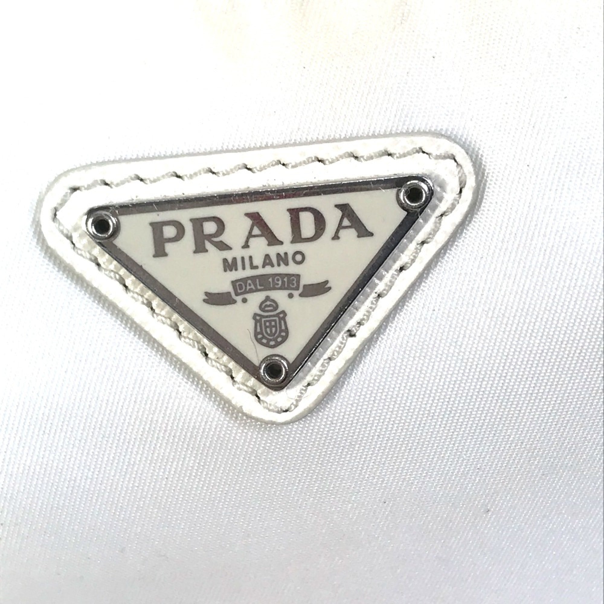 Prada White Cloth Shoulder Bag (Pre-Owned)