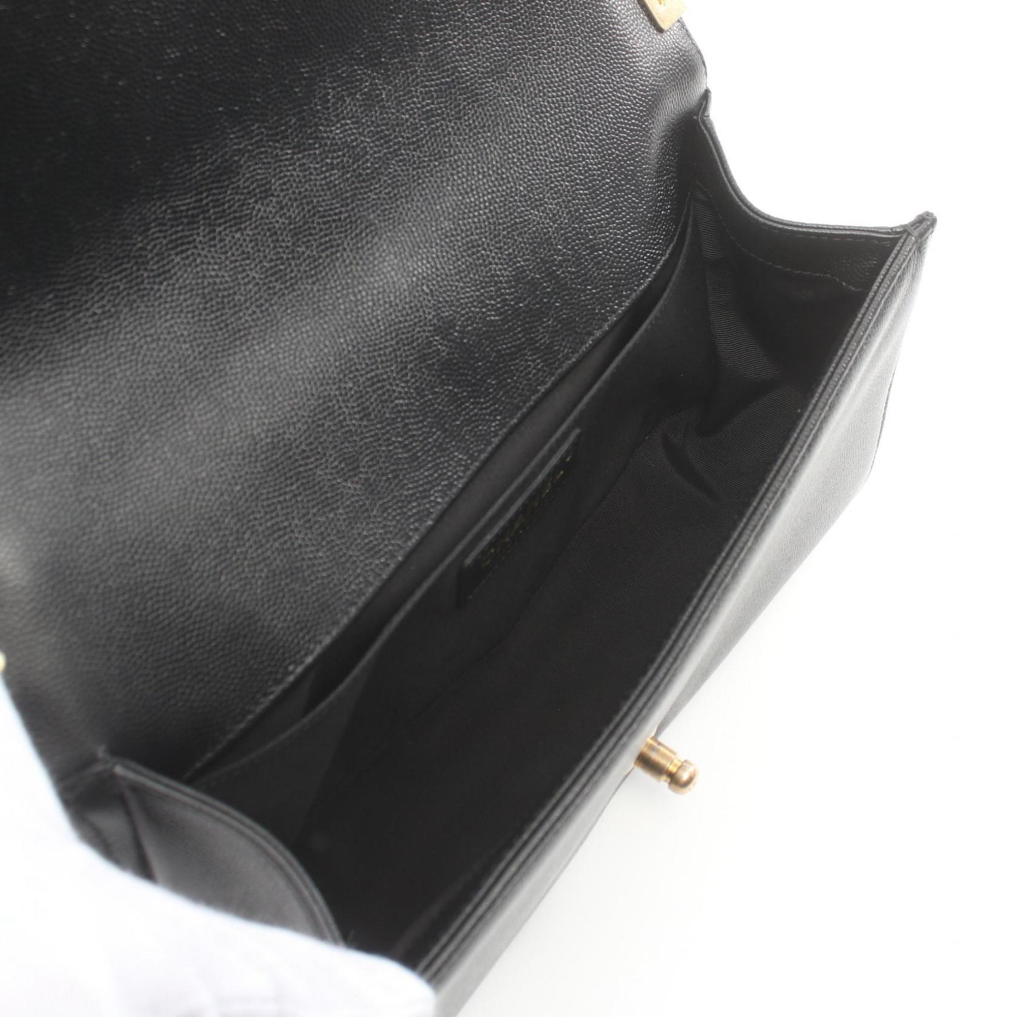 Chanel Black Caviar Leather Shoulder Bag (Pre-Owned)