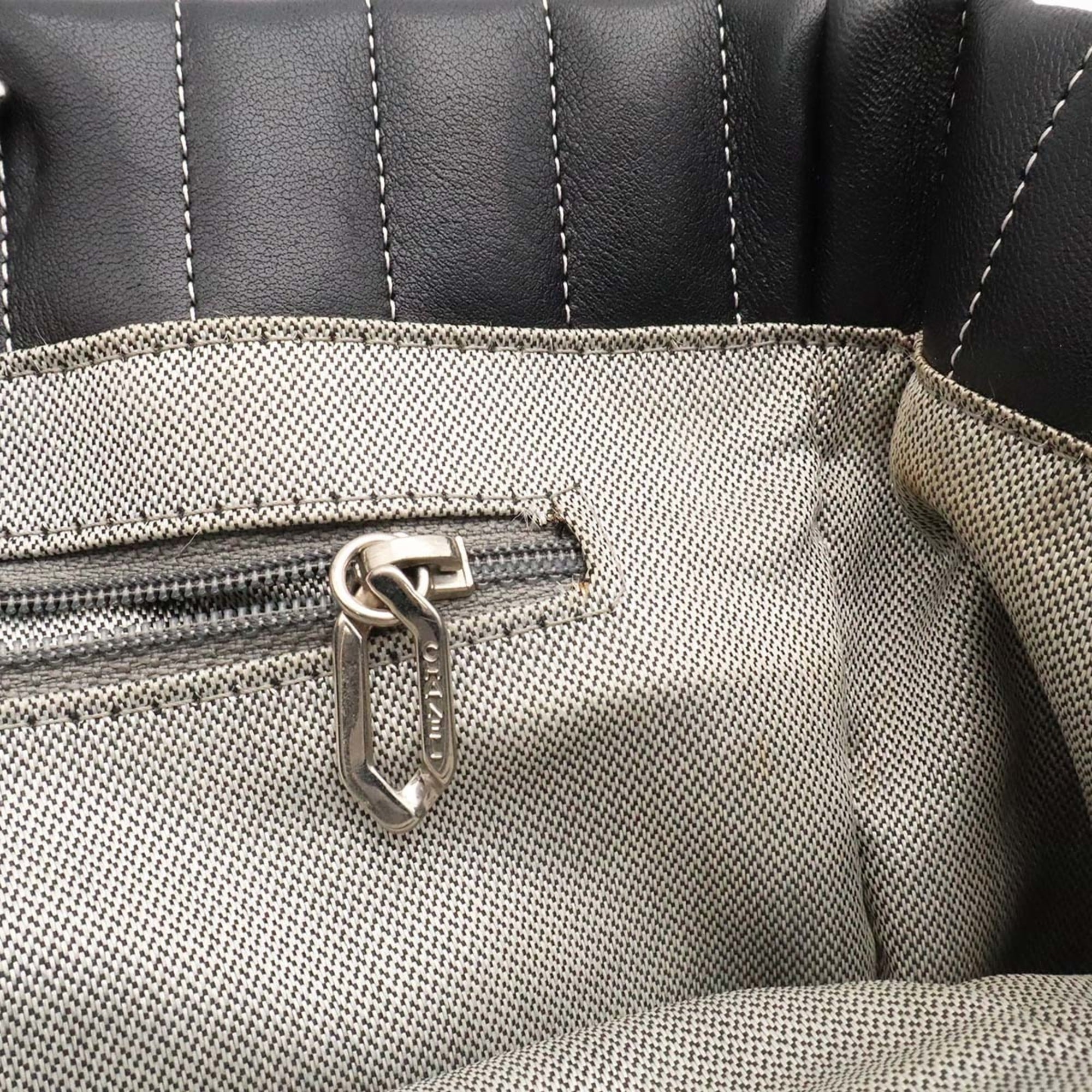 Chanel Black Leather Shoulder Bag Tote Bag (Pre-Owned)
