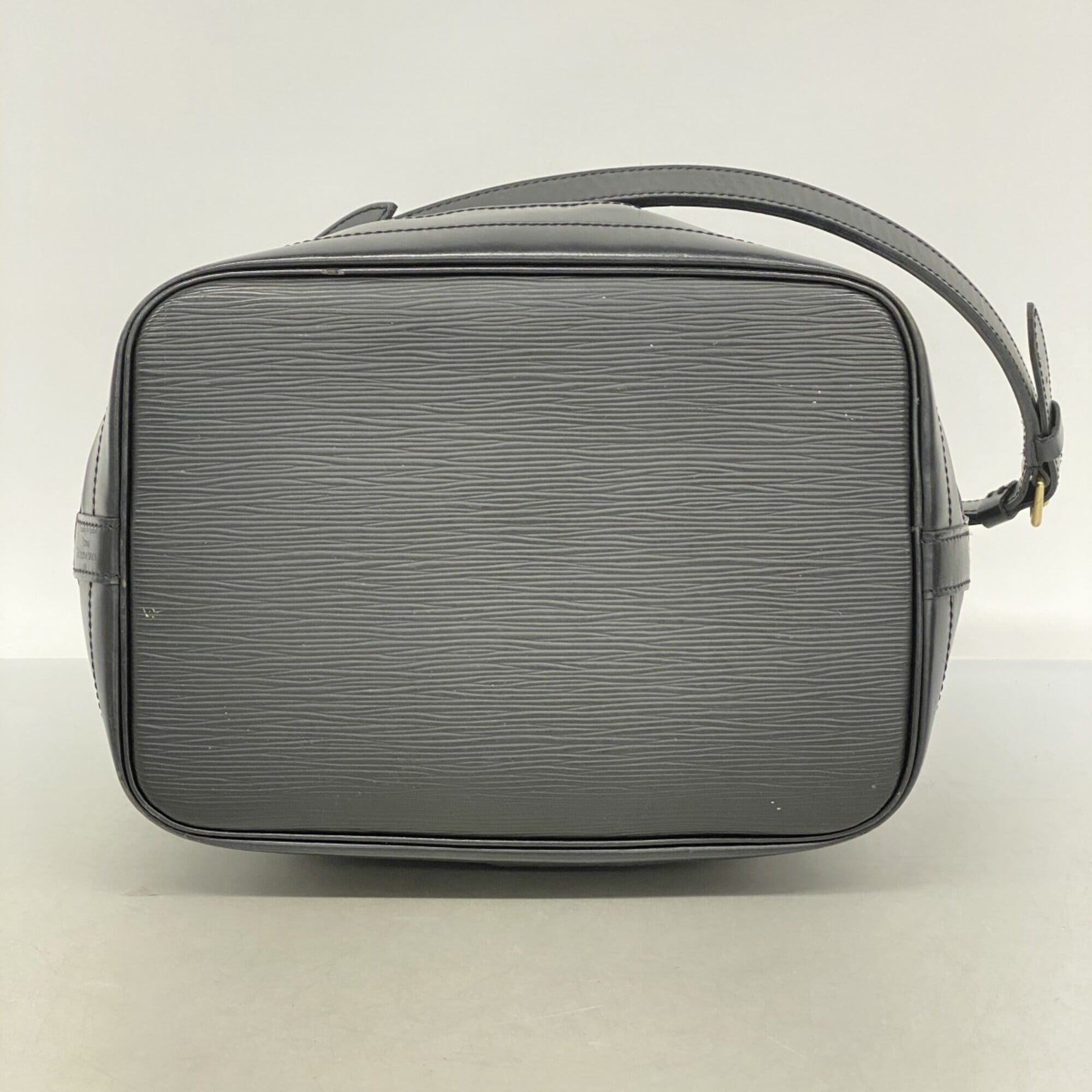 Louis Vuitton Noir Shoulder Bag (Pre-Owned)