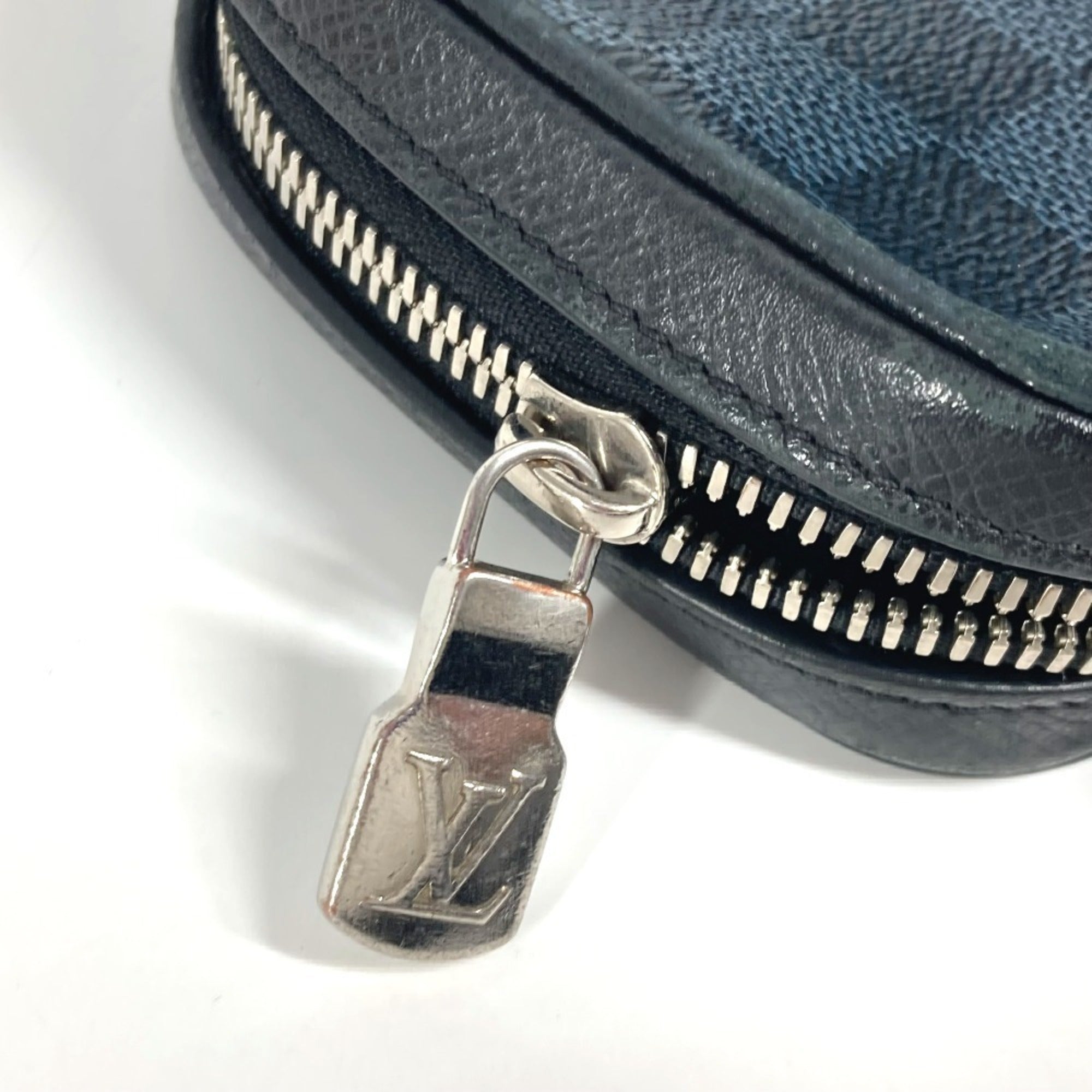 Louis Vuitton Damier Cobalt Navy Long Wallet (Bi-Fold) (Pre-Owned)