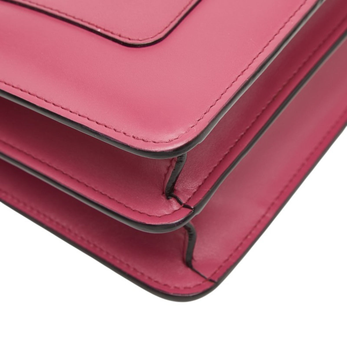 Bvlgari Pink Leather Shoulder Bag (Pre-Owned)