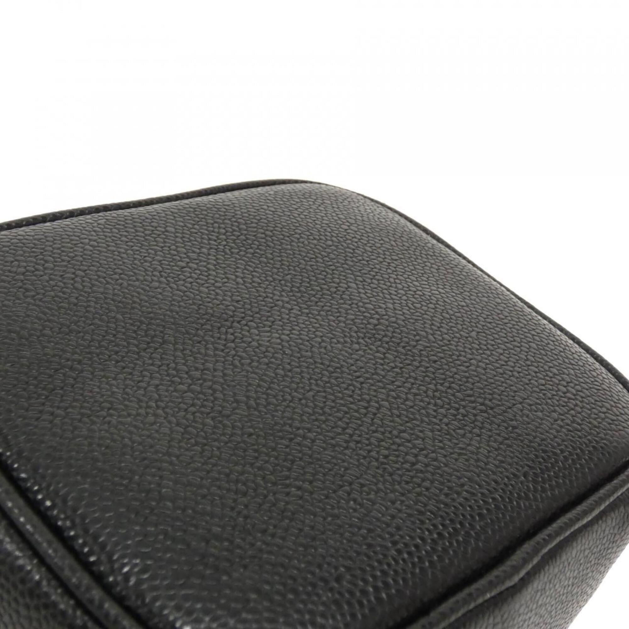 Chanel Black Grained Calfskin Handbag (Pre-Owned)