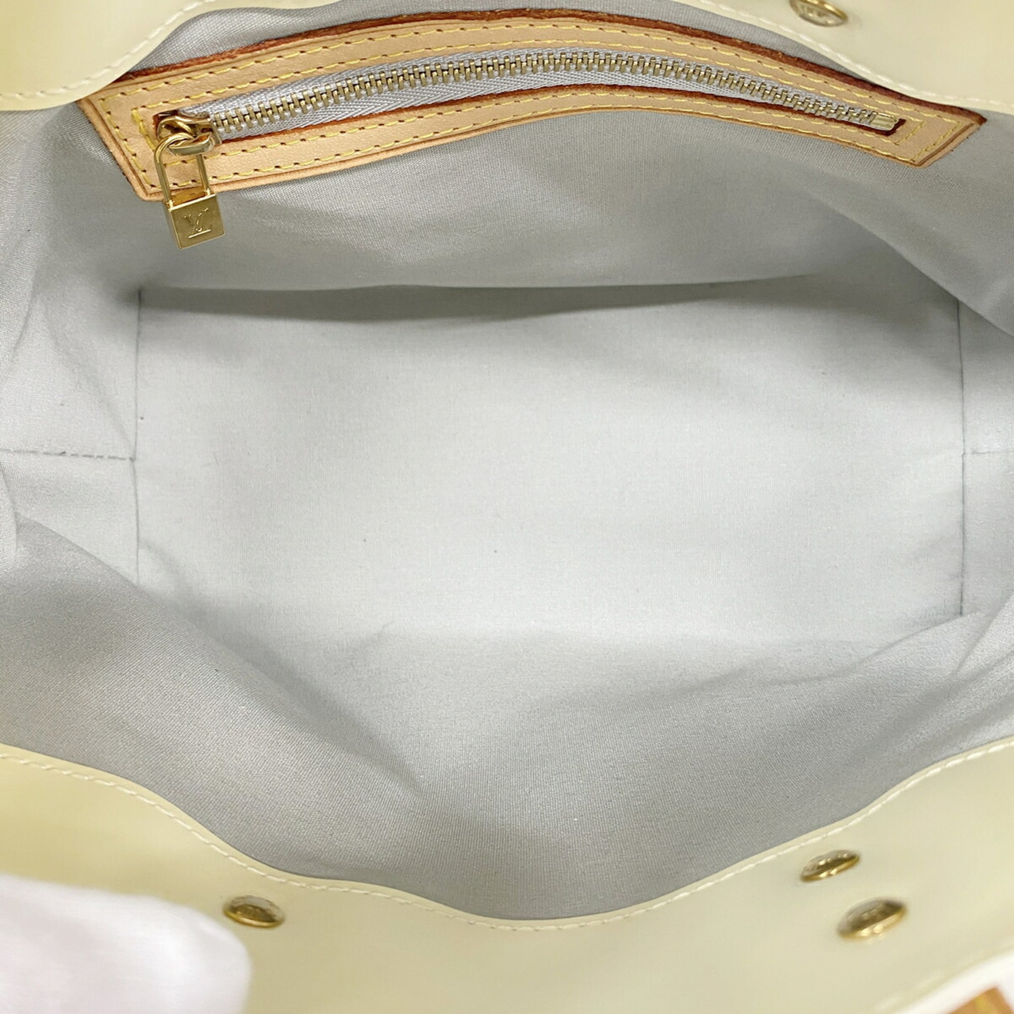 Louis Vuitton Pearl Handbag (Pre-Owned)