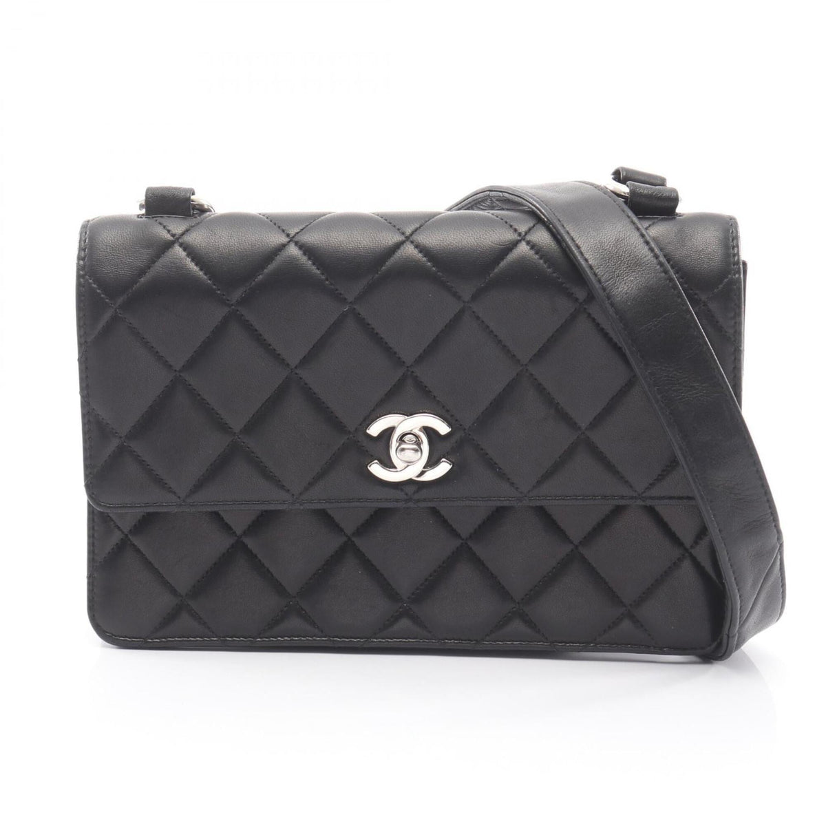 Chanel Black Leather Handbag Shoulder Bag (Pre-Owned)