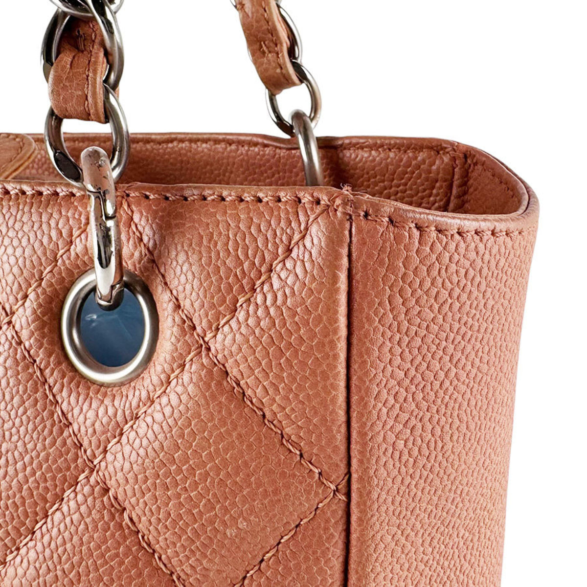 Chanel Pink Grained Calfskin Handbag (Pre-Owned)