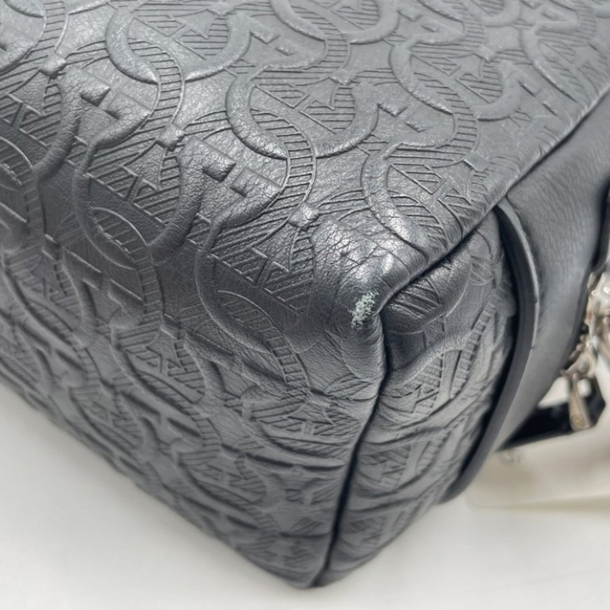 Salvatore Ferragamo Black Leather Clutch Bag (Pre-Owned)