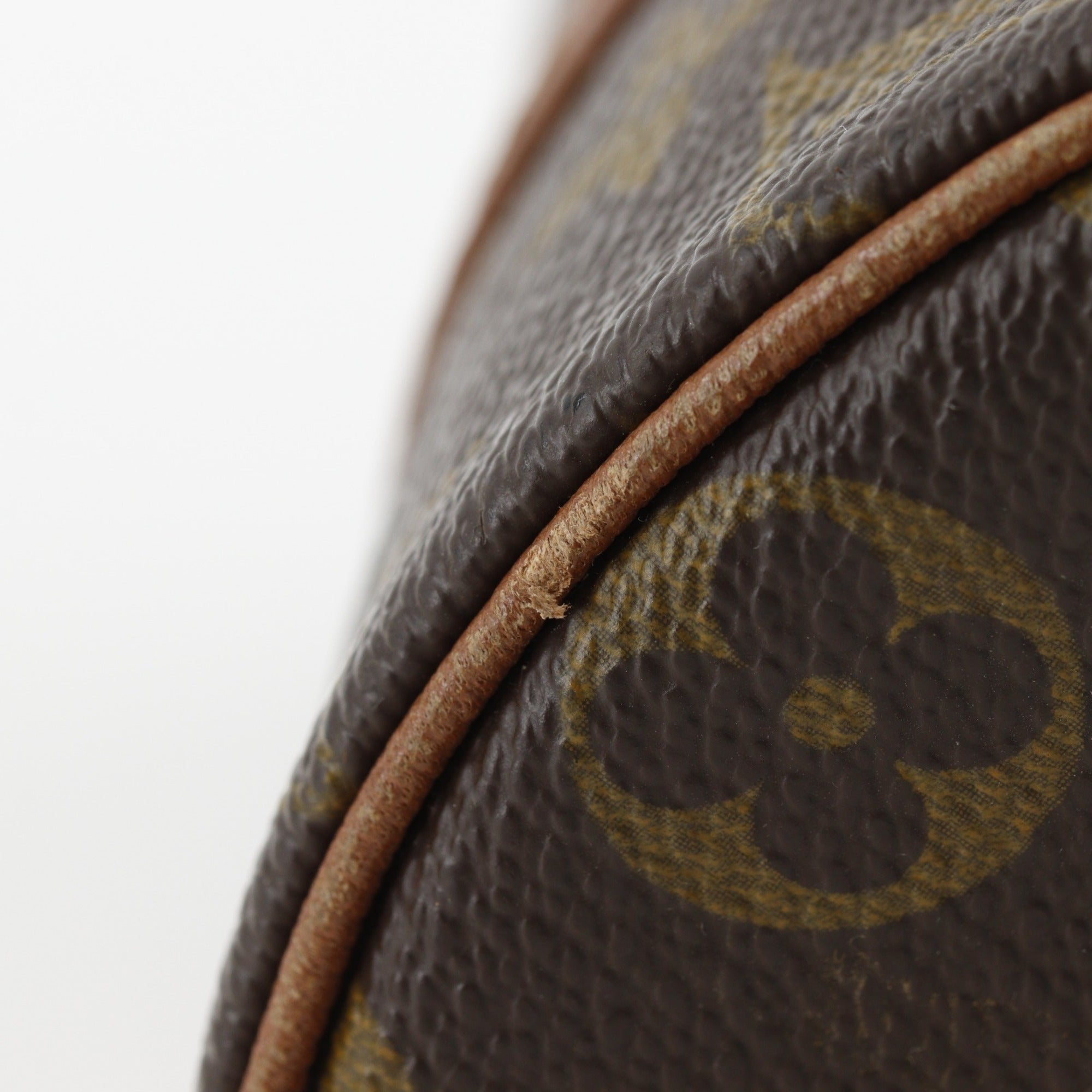 Louis Vuitton Brown Monogram Monogram Handbag (Pre-Owned)