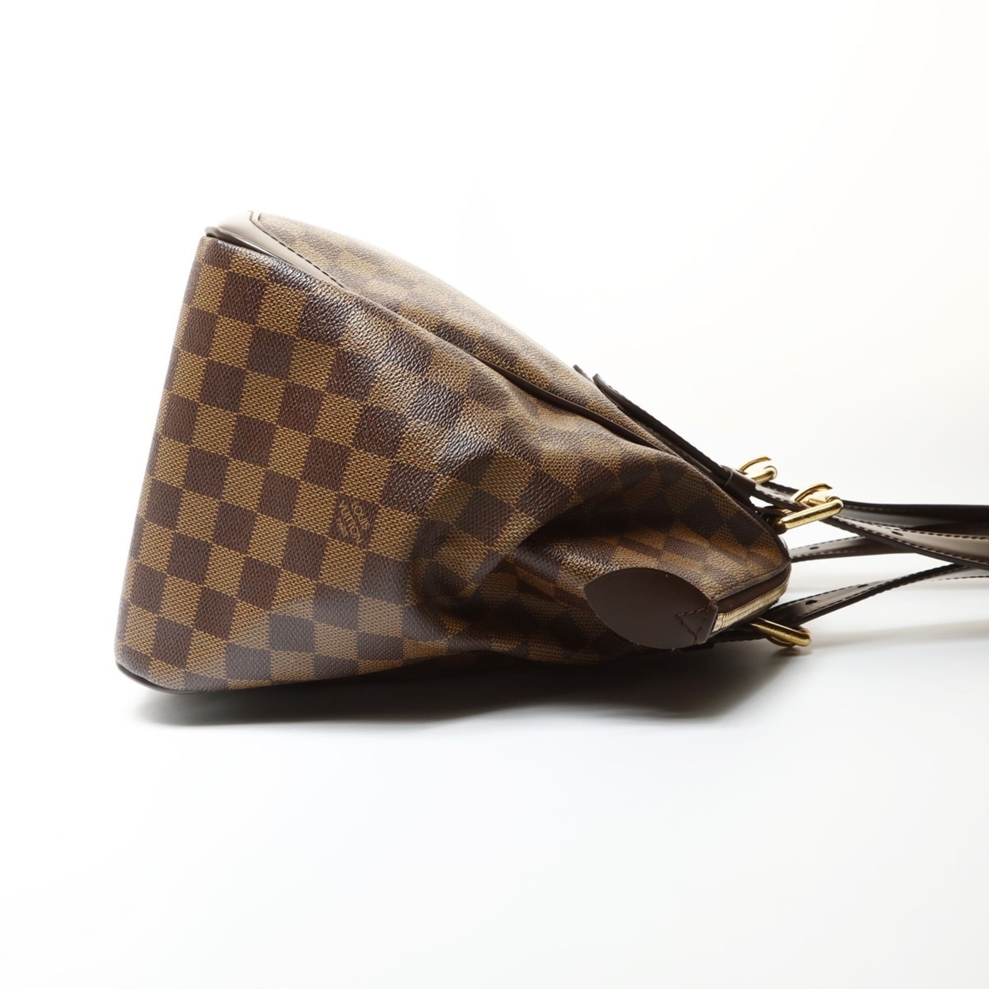 Louis Vuitton Brown Shoulder Bag (Pre-Owned)