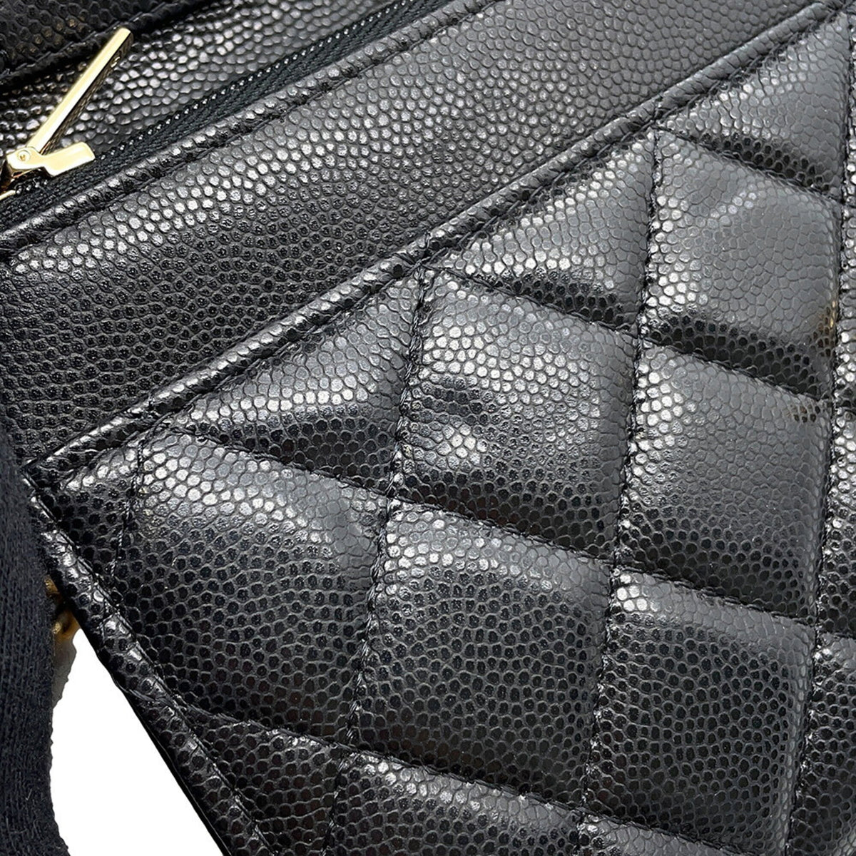 Chanel Black Grained Calfskin Chain/Shoulder Wallet (Pre-Owned)