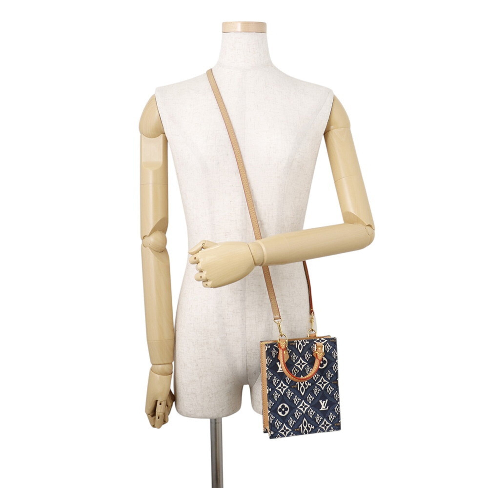Louis Vuitton Blue Monogram Handbag (Pre-Owned)