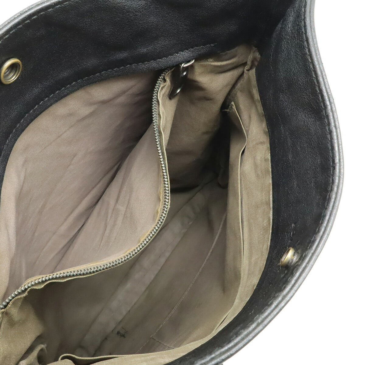 Bottega Veneta Intrecciato Black Leather Shoulder Bag (Pre-Owned)