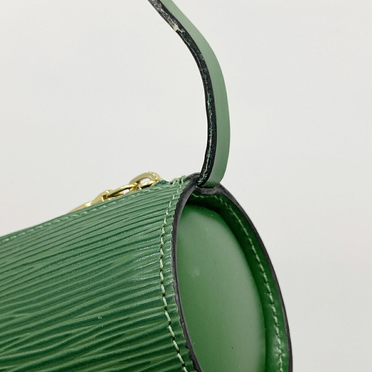 Louis Vuitton Borneo Green Handbag (Pre-Owned)