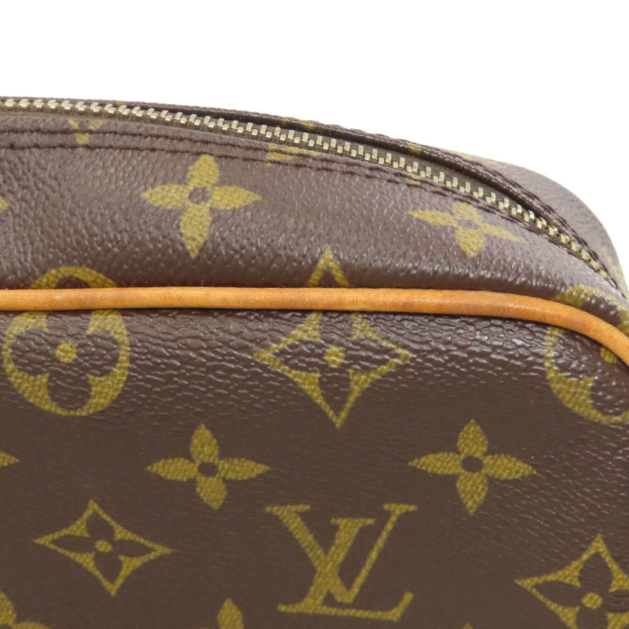 Louis Vuitton Monogram Monogram Shoulder Bag (Pre-Owned)