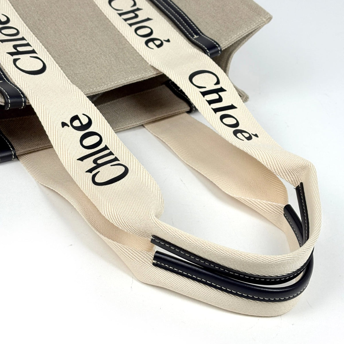 Chloé Beige Black Canvas Leather Tote Bag (Pre-Owned)