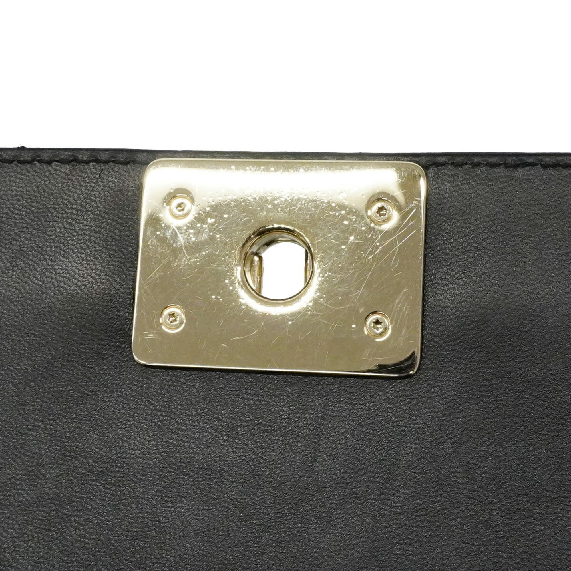 Chanel Black Leather Shoulder Bag (Pre-Owned)