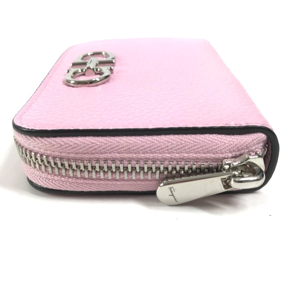 Salvatore Ferragamo Pink Leather Coin Purse/Coin Case (Pre-Owned)