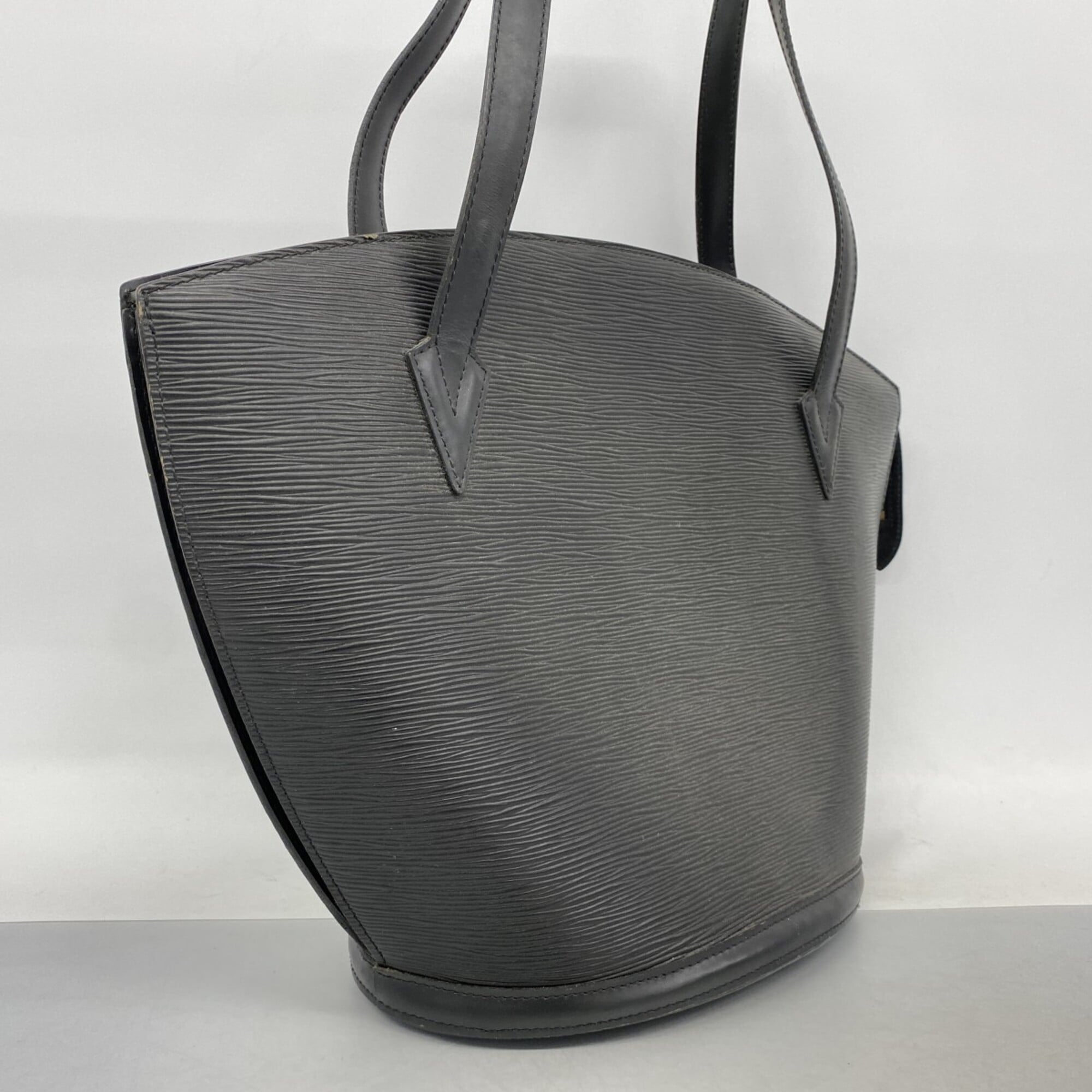 Louis Vuitton Noir Shoulder Bag (Pre-Owned)