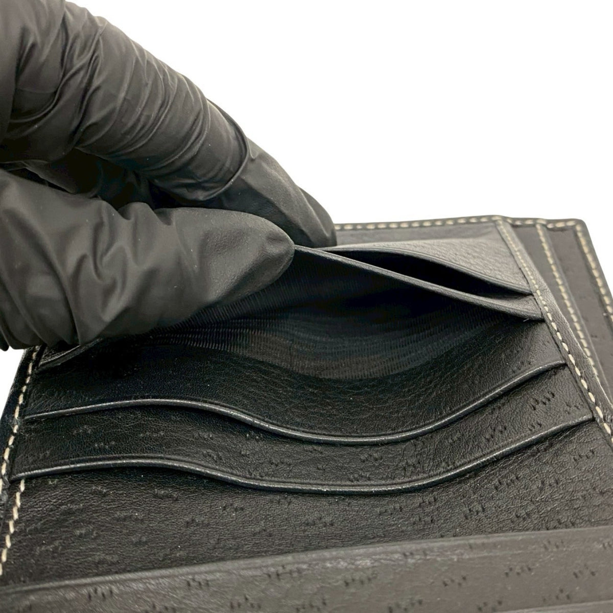 Salvatore Ferragamo Black Leather Wallet (Bi-Fold) (Pre-Owned)