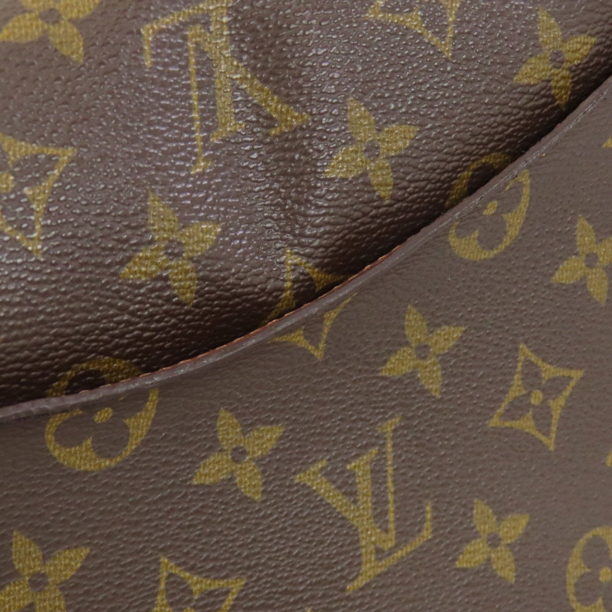 Louis Vuitton Monogram Monogram Shoulder Bag (Pre-Owned)