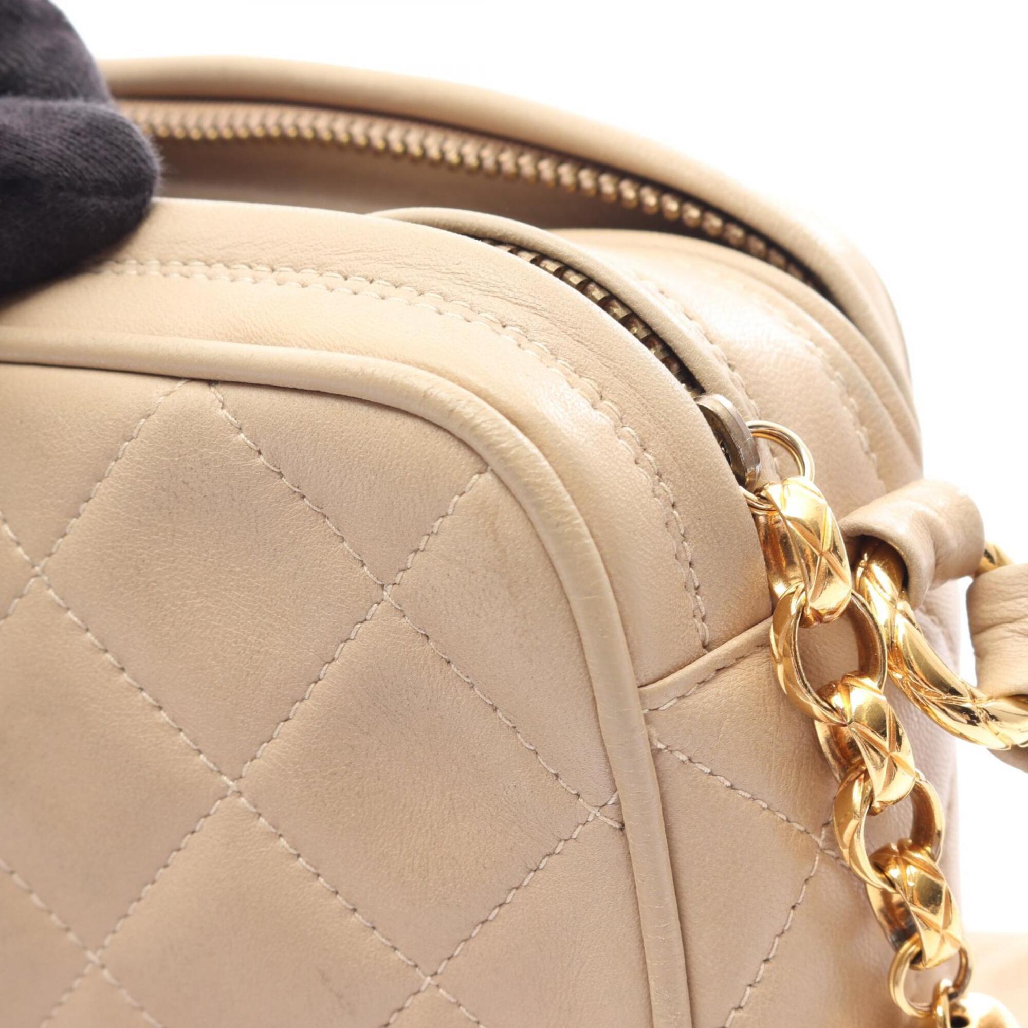 Chanel Beige Leather Handbag Shoulder Bag (Pre-Owned)