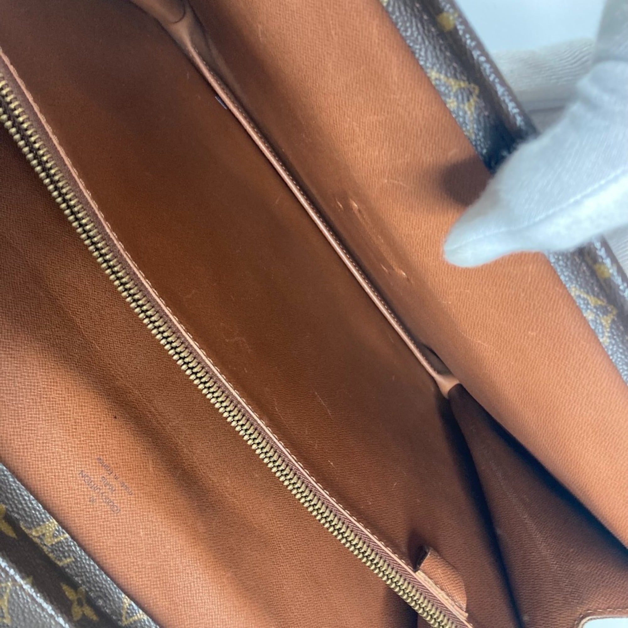 Louis Vuitton Brown Monogram Monogram Briefcase (Pre-Owned)