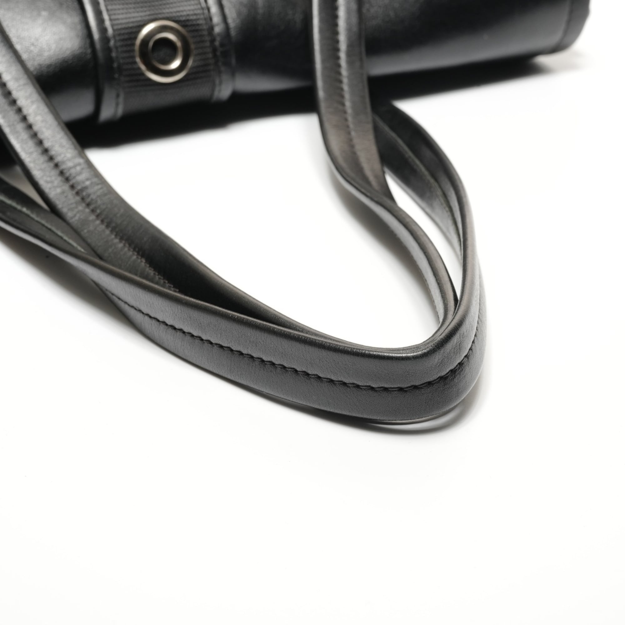 Prada Black Nylon Shoulder Bag (Pre-Owned)