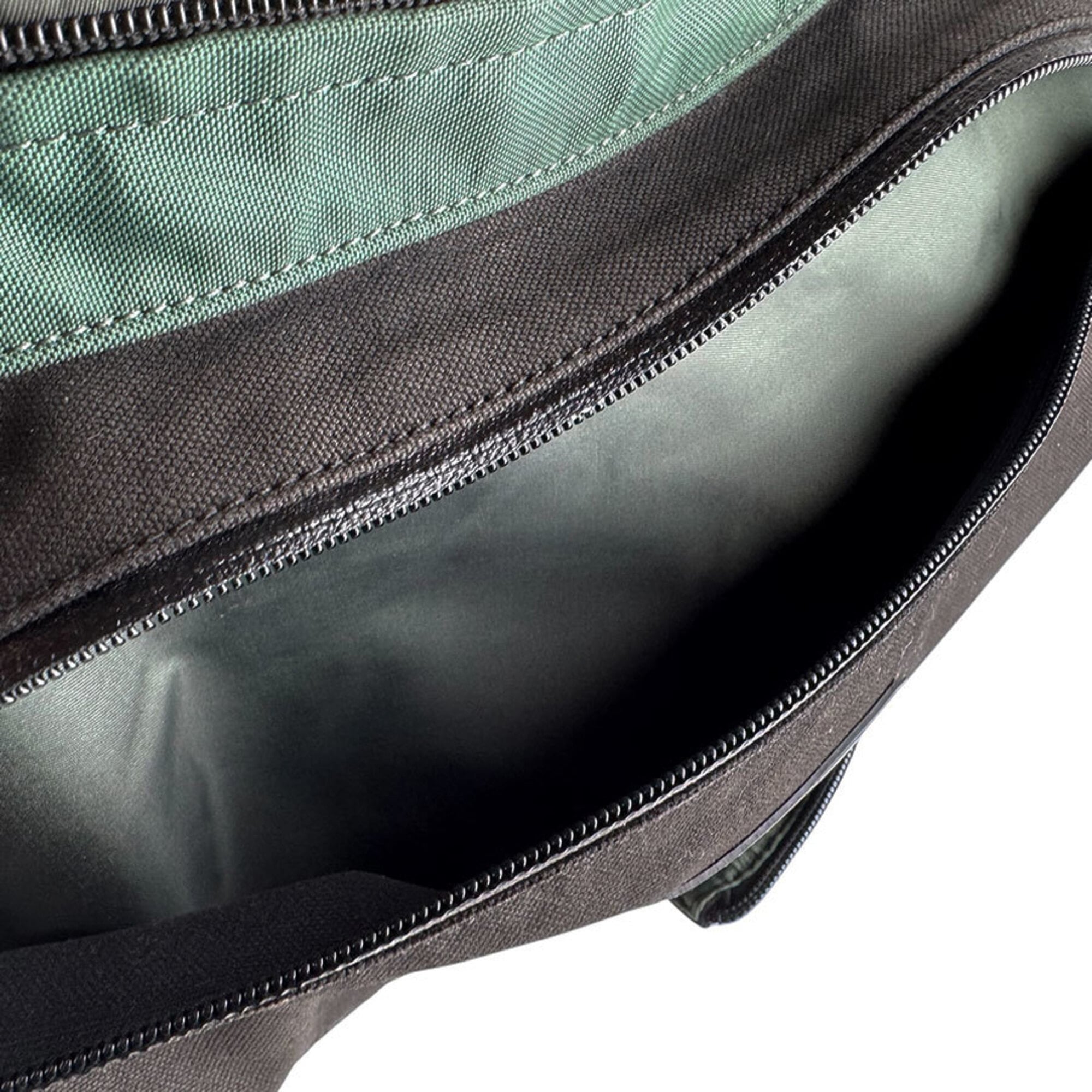 Chanel Black Green Nylon Shoulder Bag (Pre-Owned)