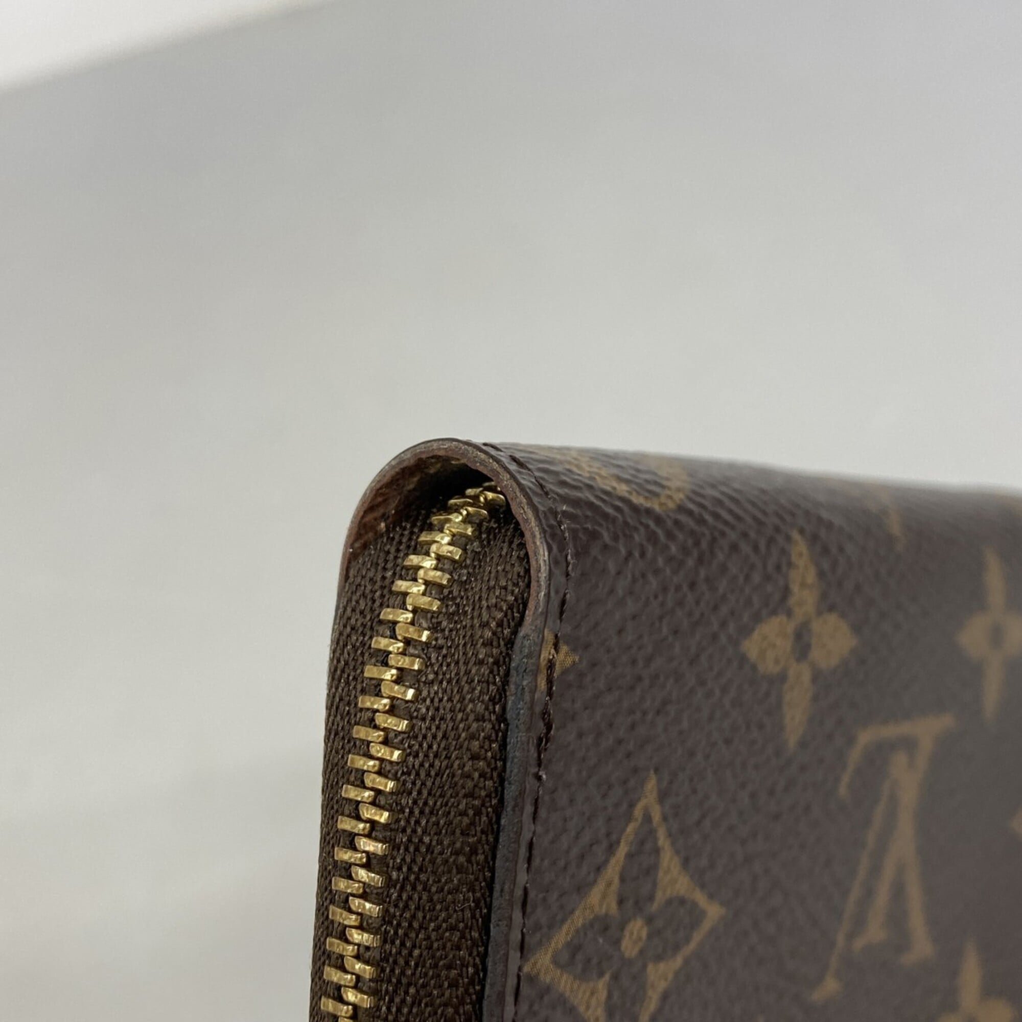 Louis Vuitton Brown Coin Purse/Coin Case (Pre-Owned)