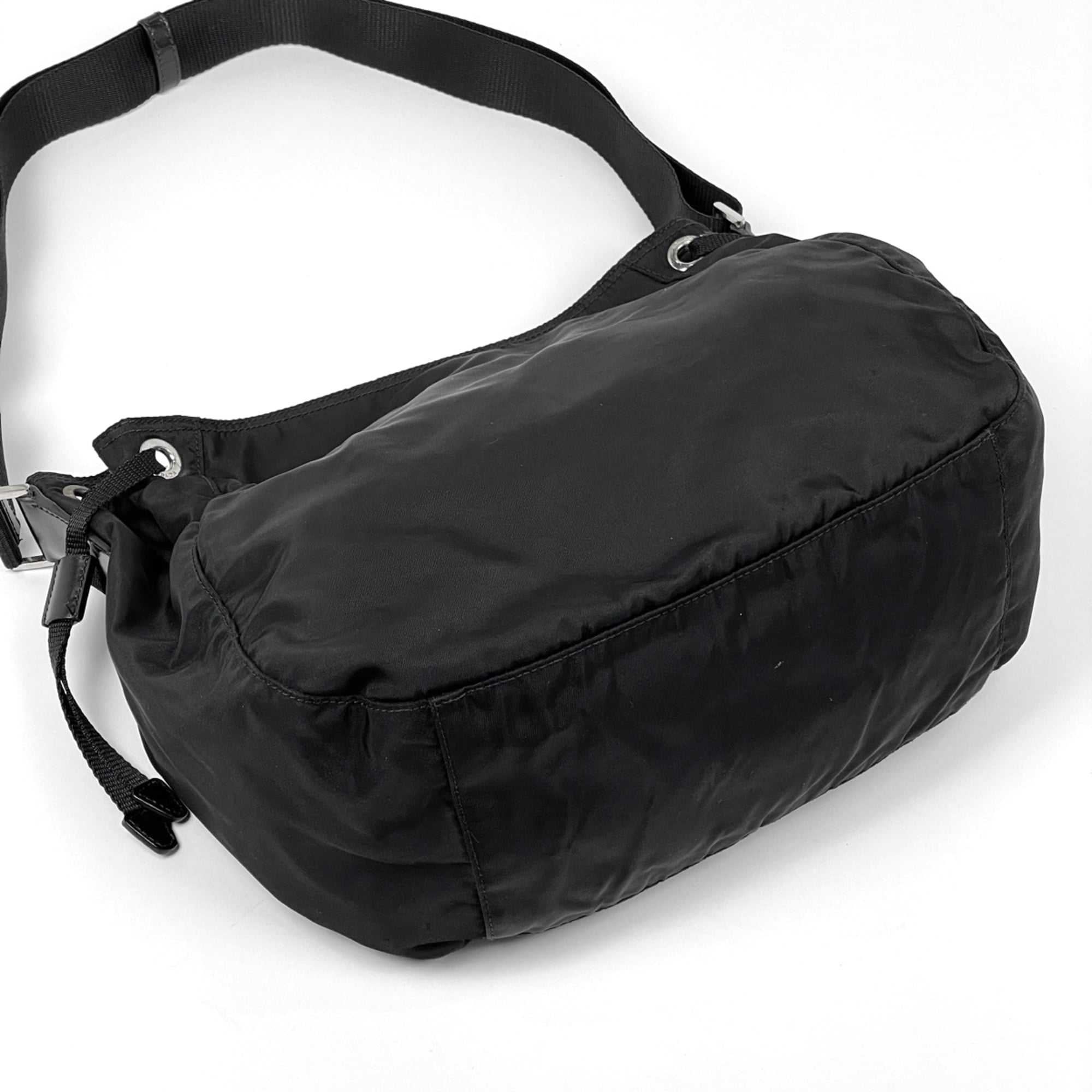 Prada Black Nylon Leather Shoulder Bag (Pre-Owned)