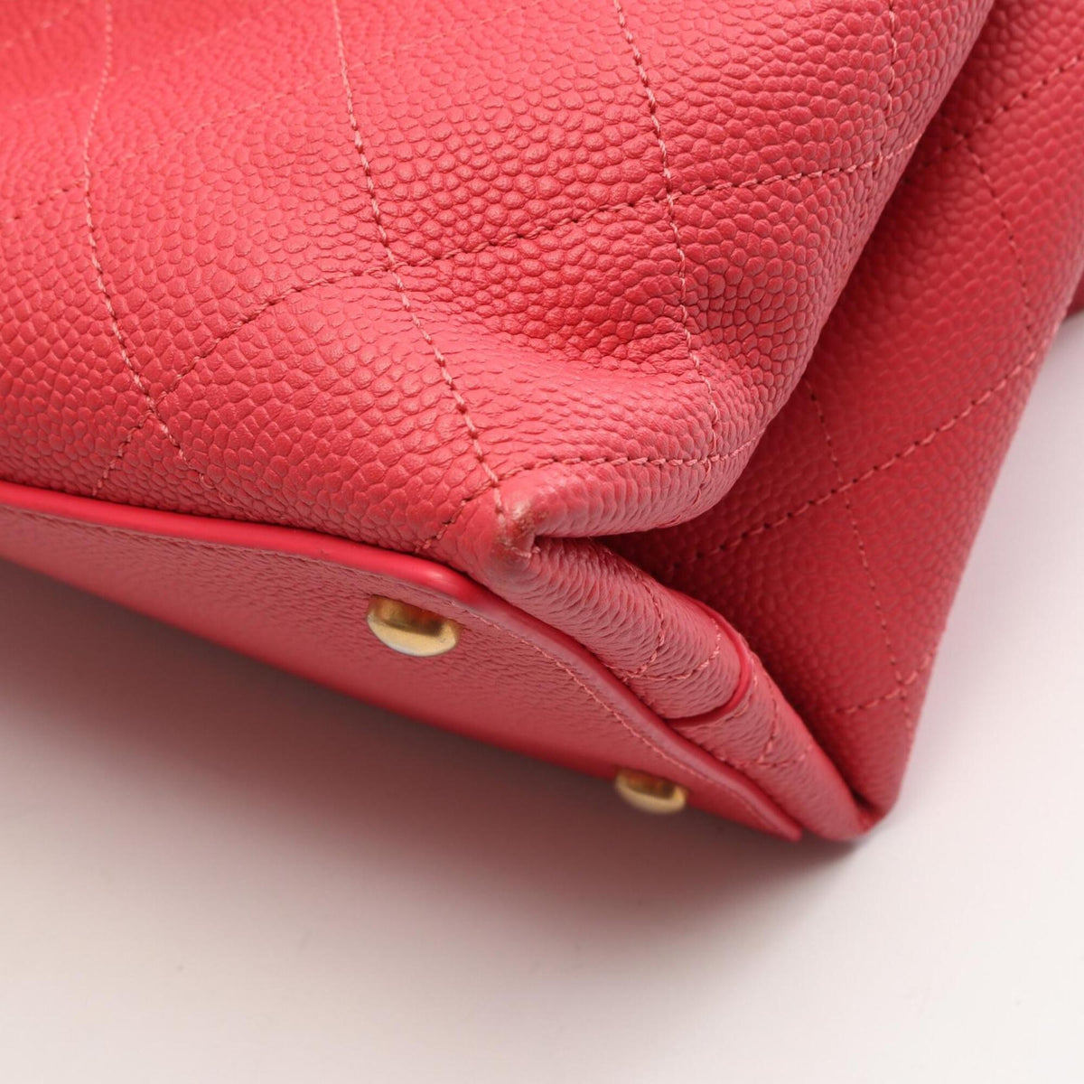 Chanel Pink Grained Calfskin Handbag Shoulder Bag (Pre-Owned)