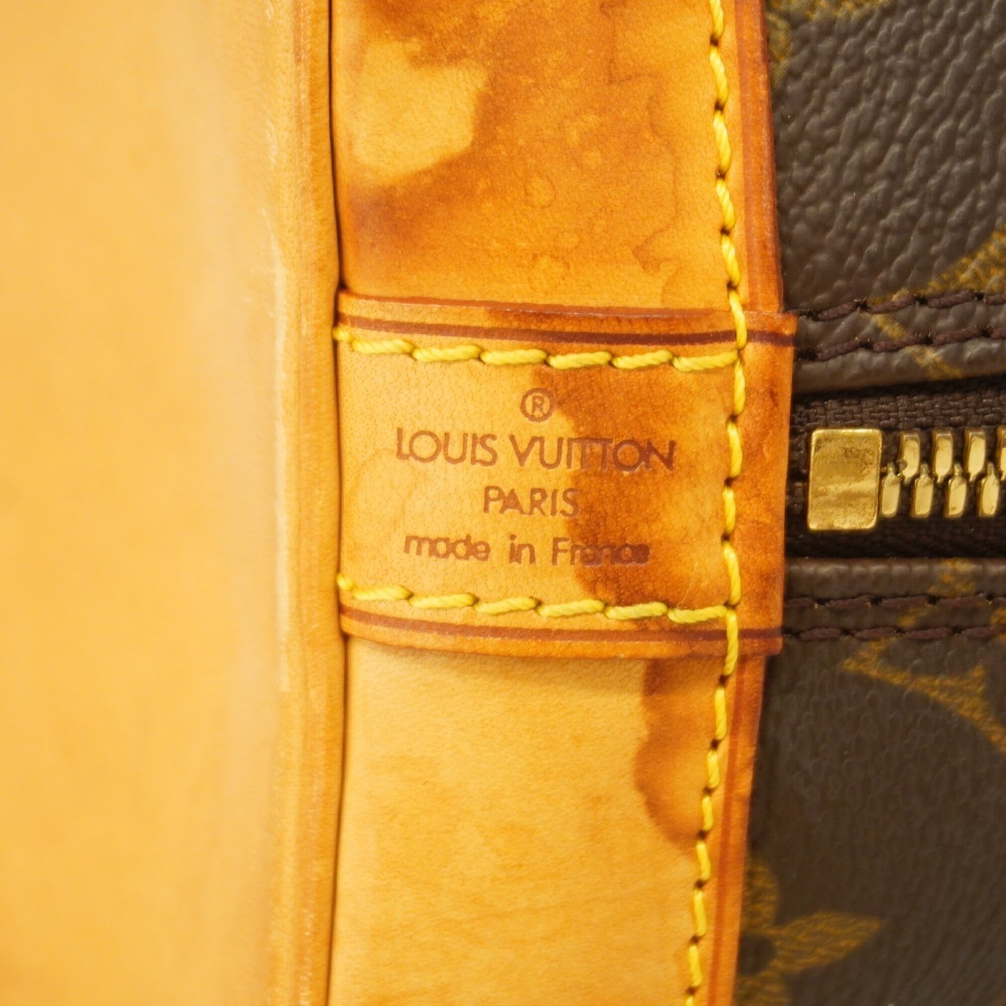 Louis Vuitton Brown Handbag (Pre-Owned)