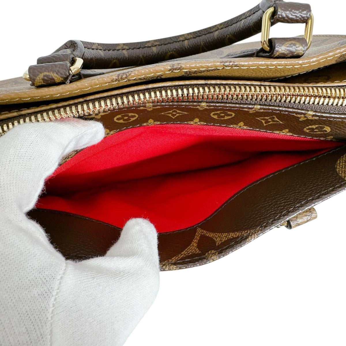 Louis Vuitton Brown Monogram Pouch Tote Bag (Pre-Owned)