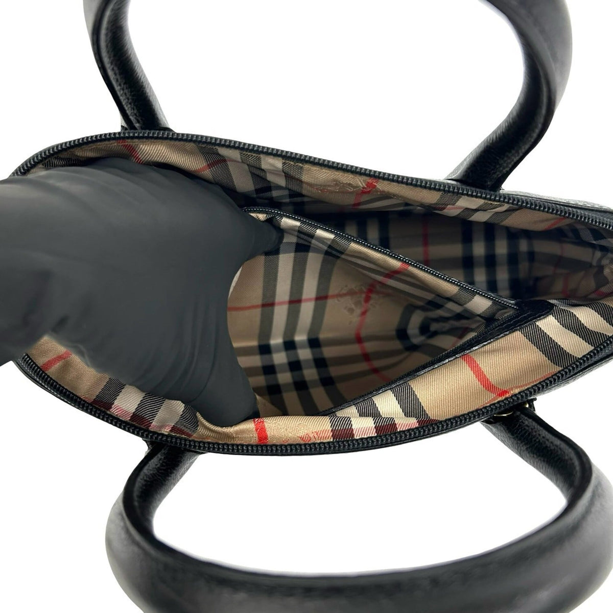 Burberry Black Leather Handbag Shoulder Bag (Pre-Owned)