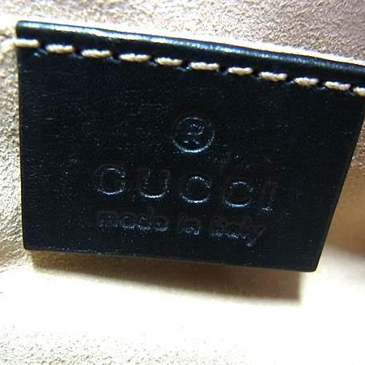 Gucci Black Leather Fanny Pack Shoulder Bag (Pre-Owned)